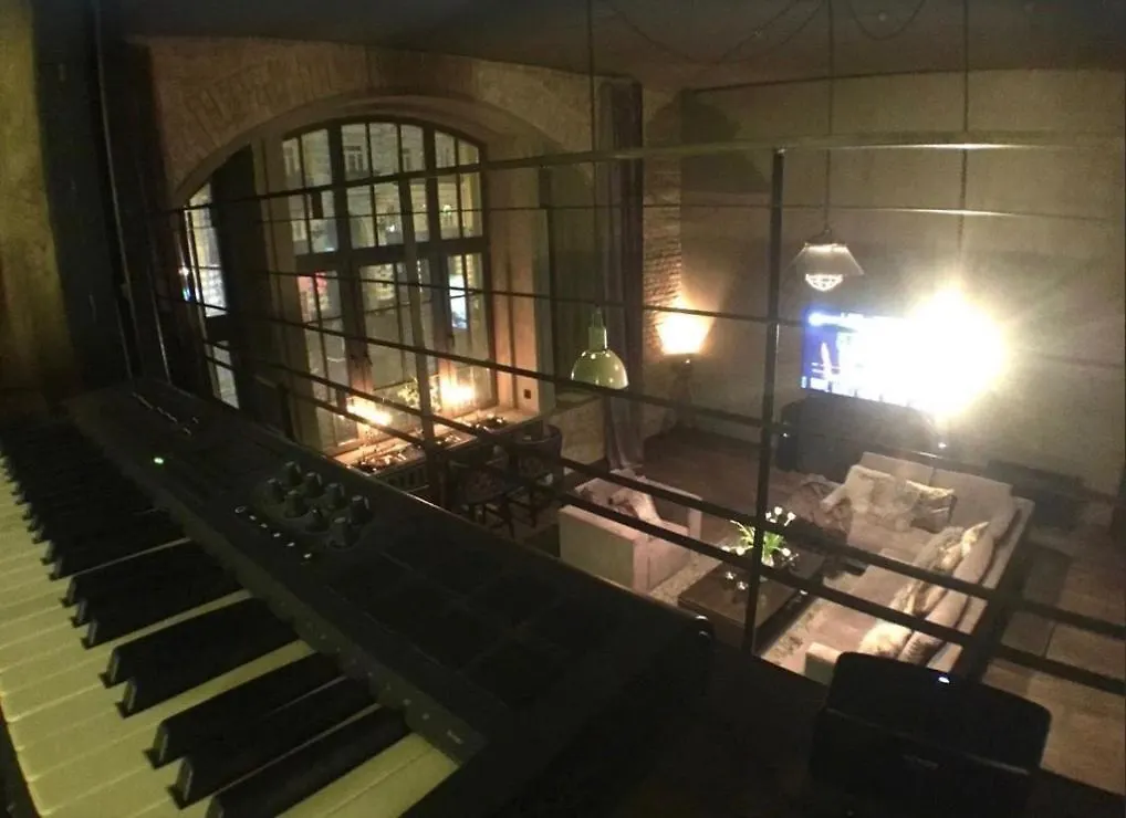 基輔The Armani Loft -In City Center公寓 0*, 基輔