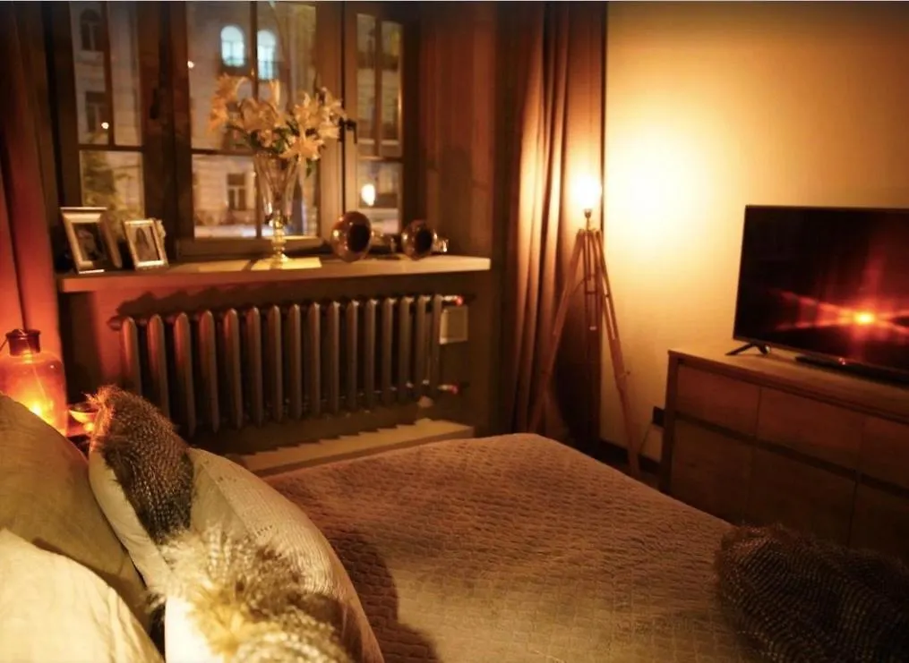 The Armani Loft -In City Center Apartment Kiev