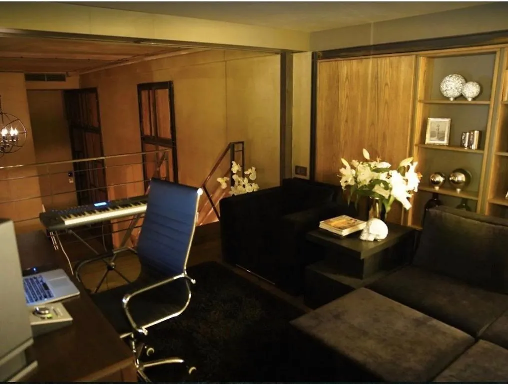 The Armani Loft -In City Center Apartment Kiev Ukraine